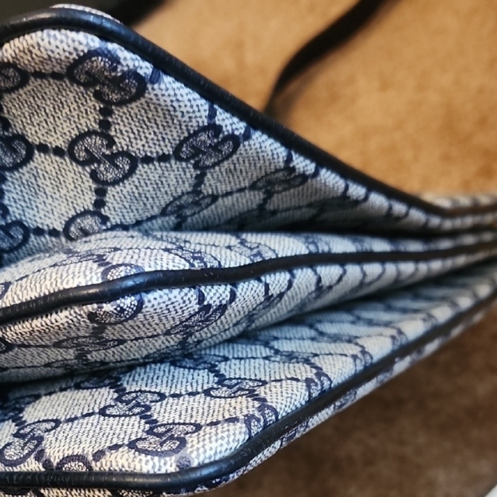 Gucci GG sherry line Shoulder Bag with Red and Blue Accents adjustable strap♥️ - Picture 8 of 14